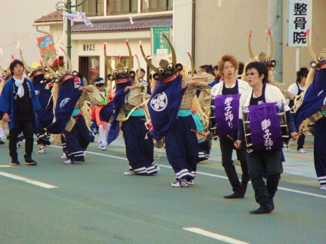 岩手町秋祭り（獅子踊り）.JPG
